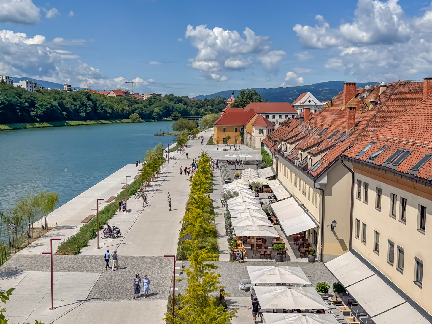 Langs de Drava-rivier